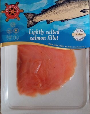 Lightly salted salmon fillet