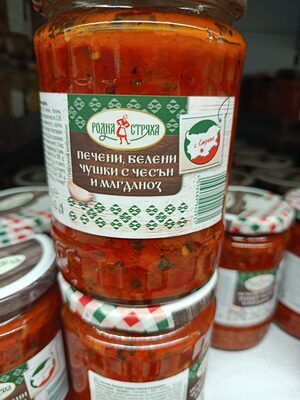 печени белени чушки с чесън и магданоз