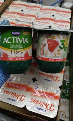 Danone Activia Iaurt Musli Capsuni