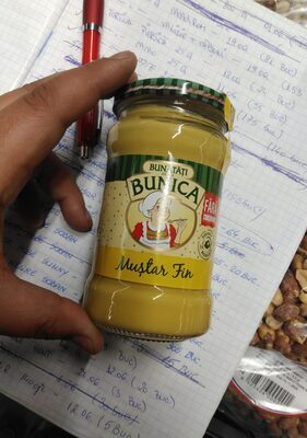 Mustar